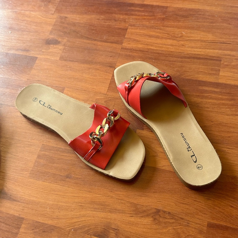 Women’s Flats